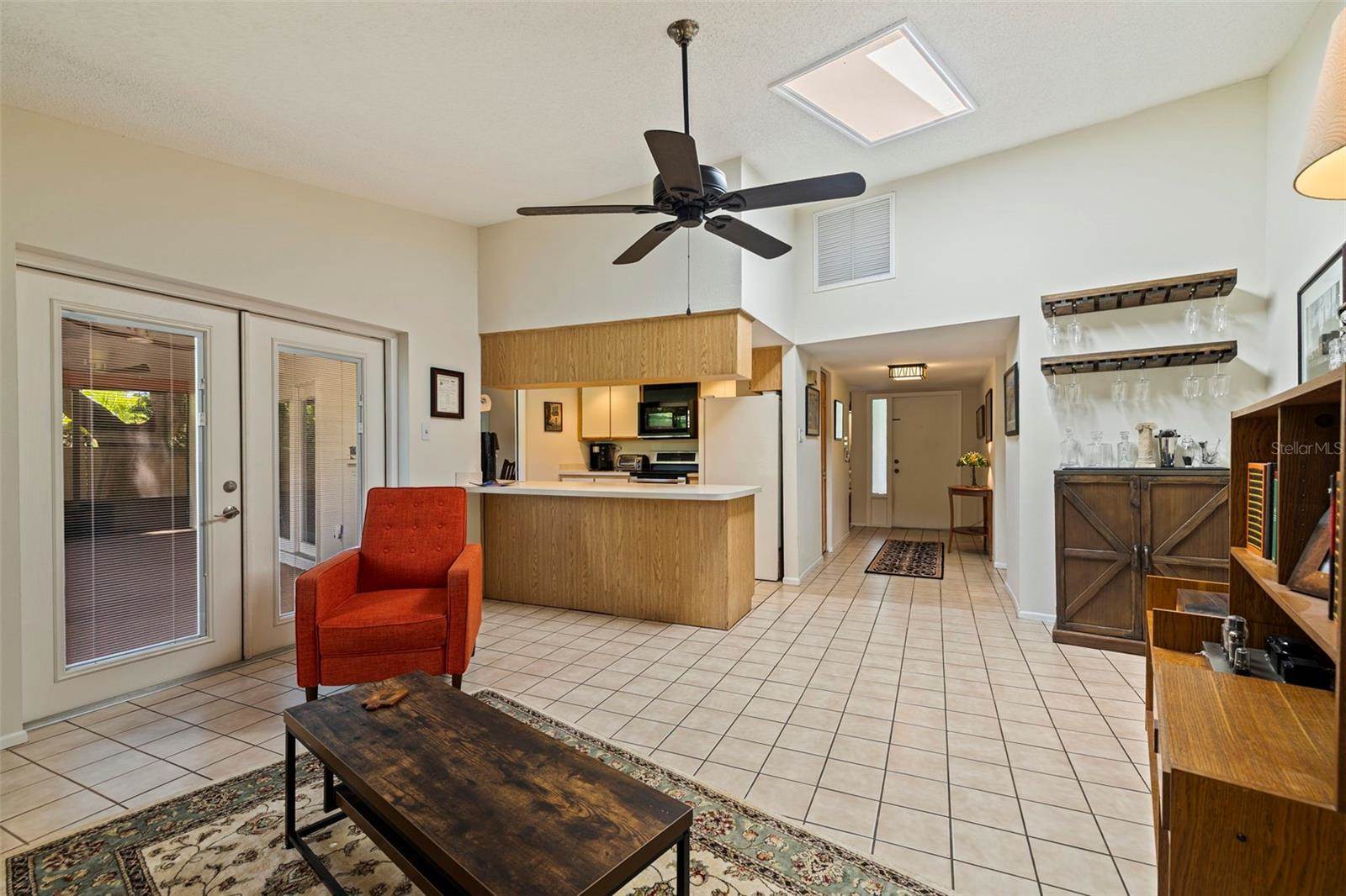 1942 Pinellas Point Drive South, Saint Petersburg, FL 33712