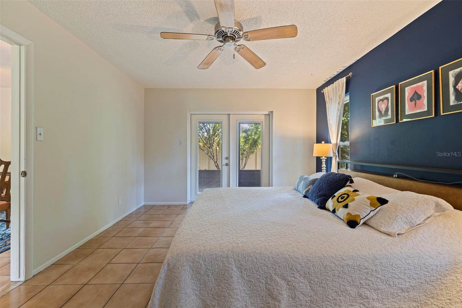 1942 Pinellas Point Drive South, Saint Petersburg, FL 33712