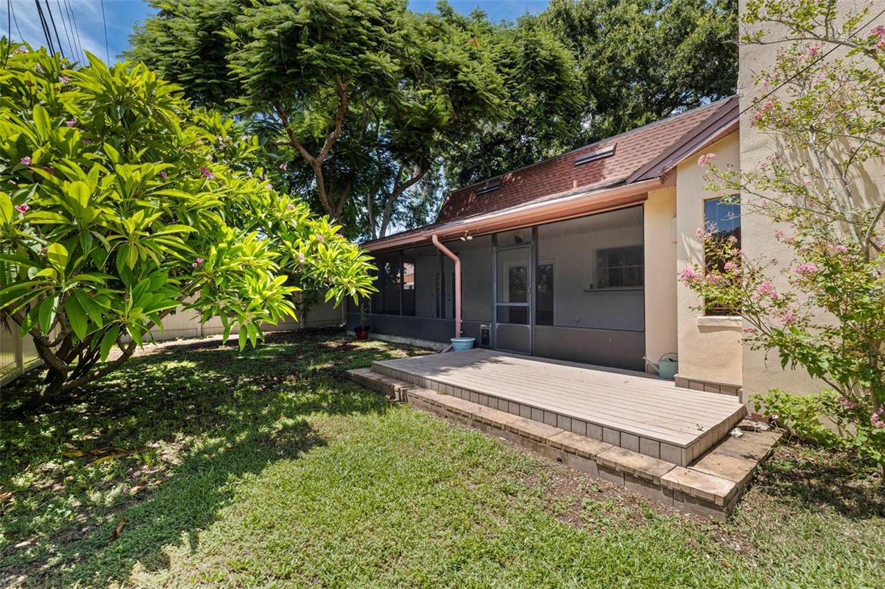 1942 Pinellas Point Drive South, Saint Petersburg, FL 33712