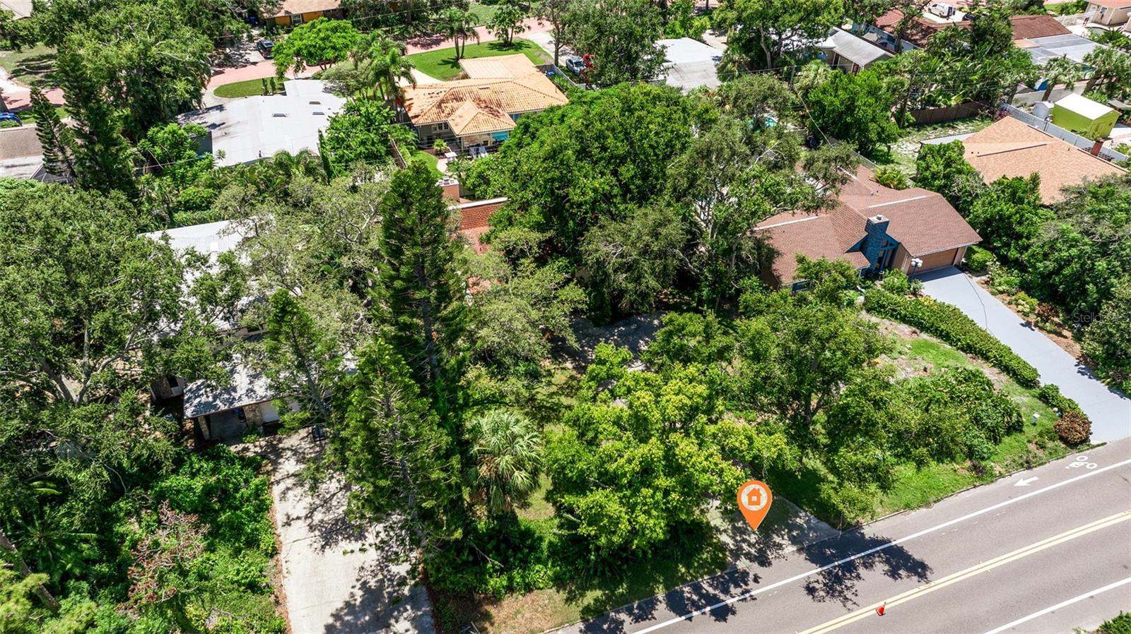 1942 Pinellas Point Drive South, Saint Petersburg, FL 33712