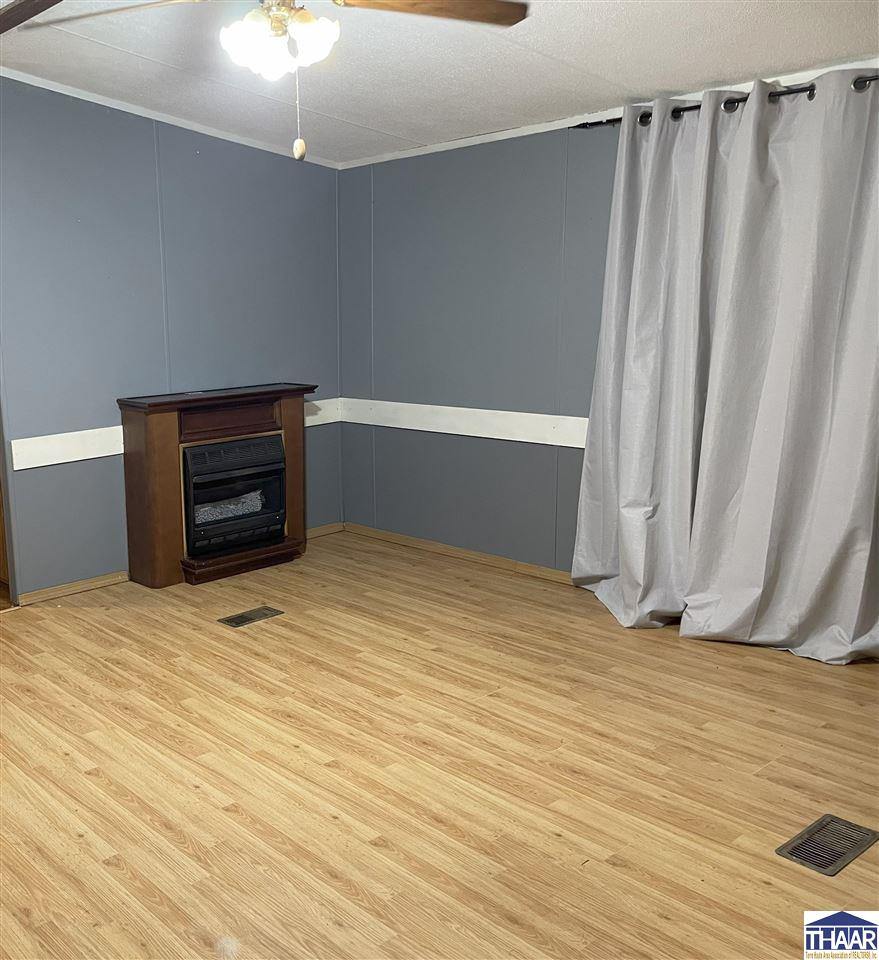 1384 South Jessie, Rockville, IN 47872