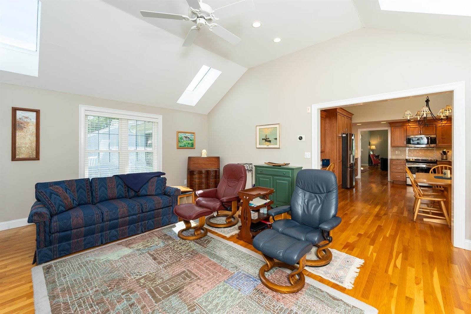 100 Hampton Meadows, Hampton, NH 03842