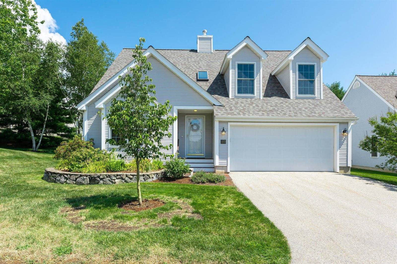 100 Hampton Meadows, Hampton, NH 03842