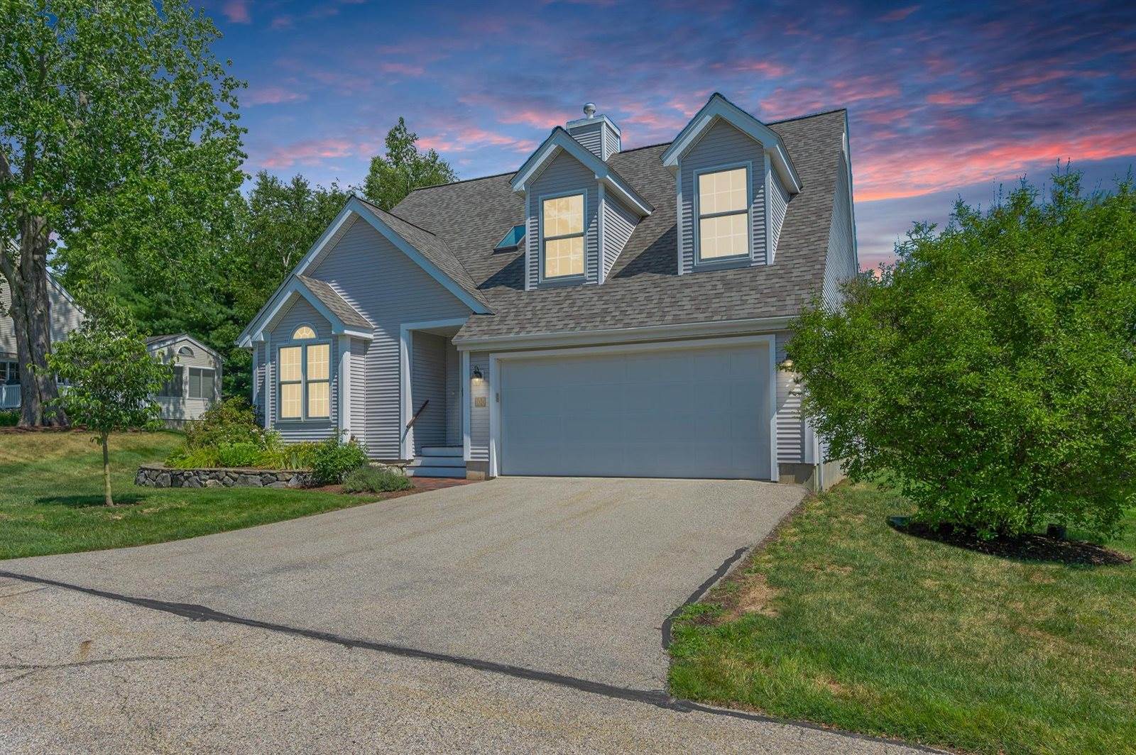 100 Hampton Meadows, Hampton, NH 03842