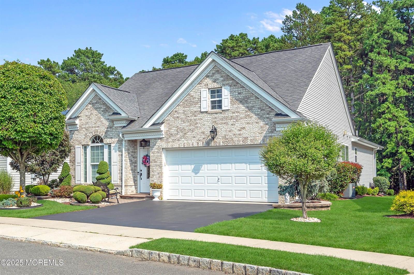 23 Lenox Road, Jackson, NJ 08527