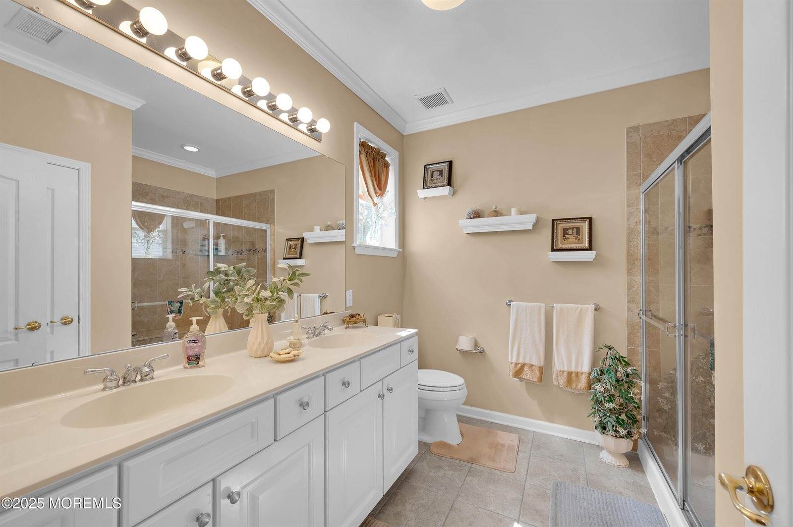 23 Lenox Road, Jackson, NJ 08527