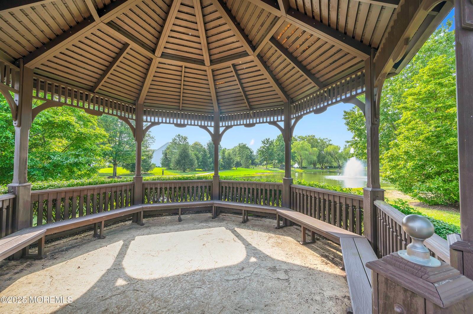 23 Lenox Road, Jackson, NJ 08527