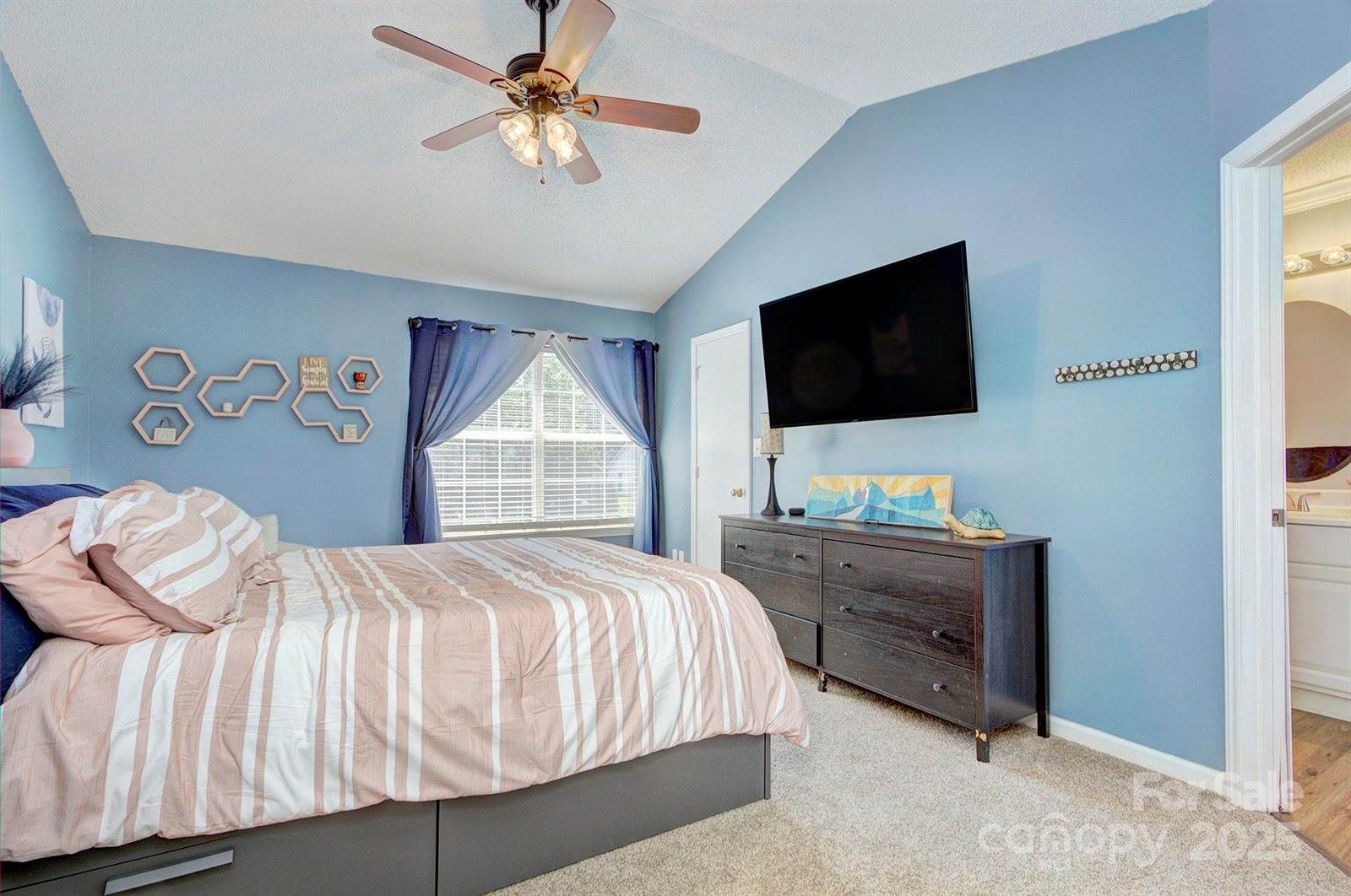 919 Treasure Place SW, Concord, NC 28025