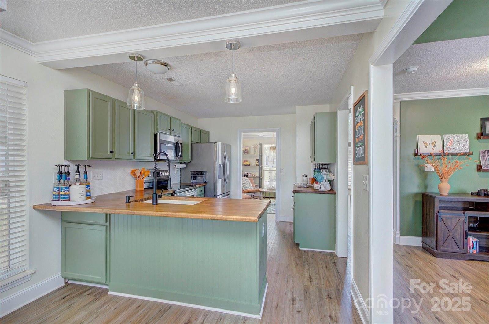 919 Treasure Place SW, Concord, NC 28025