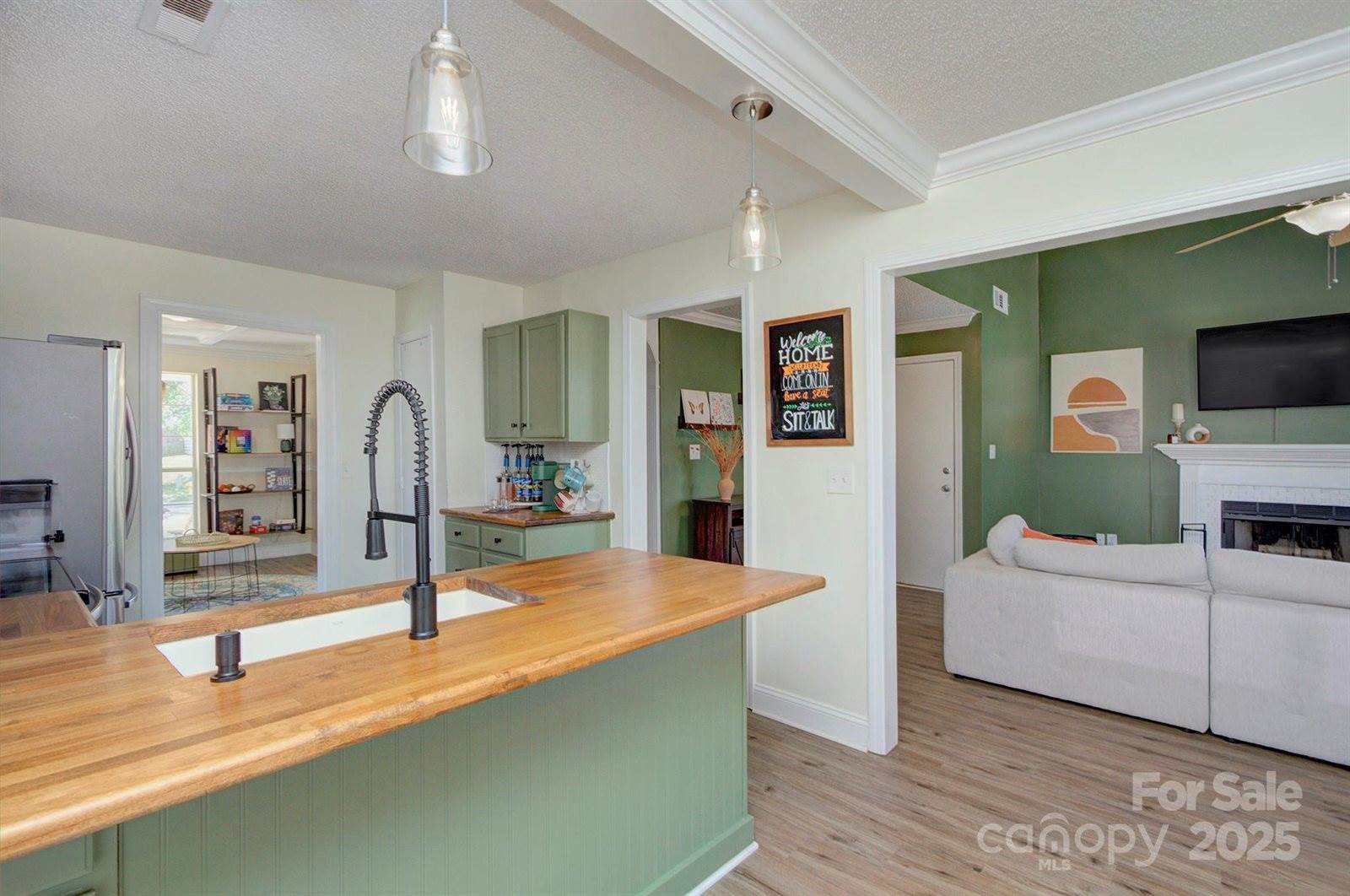 919 Treasure Place SW, Concord, NC 28025