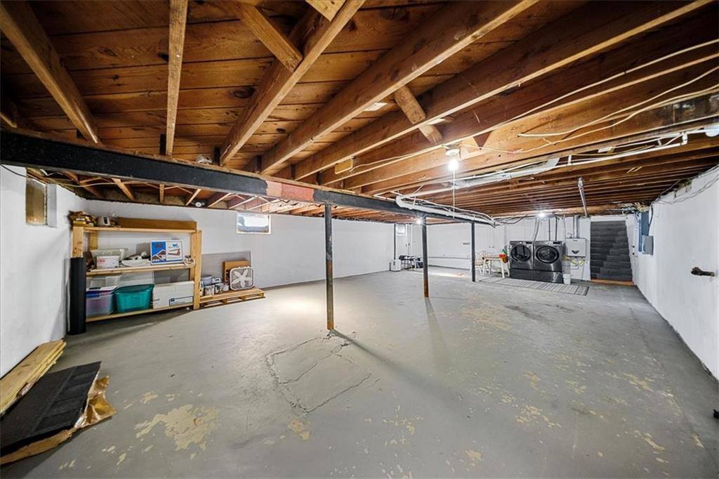 7007 Woodward Street, Overland Park, KS 66204