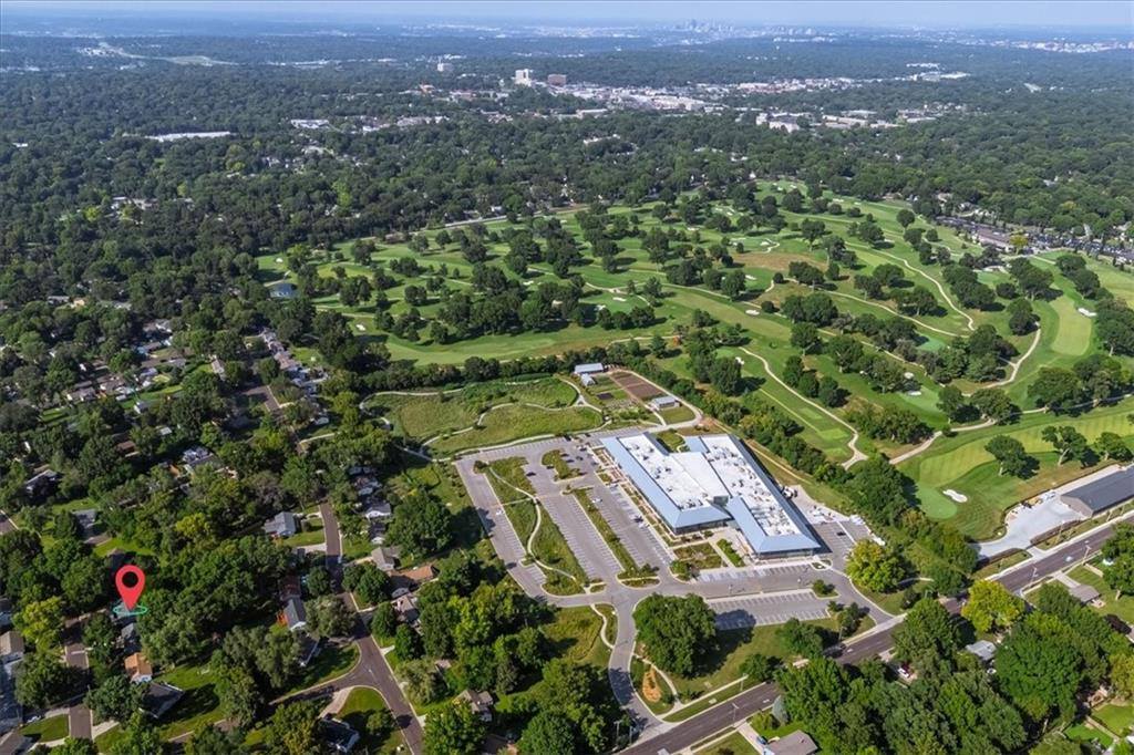 7007 Woodward Street, Overland Park, KS 66204