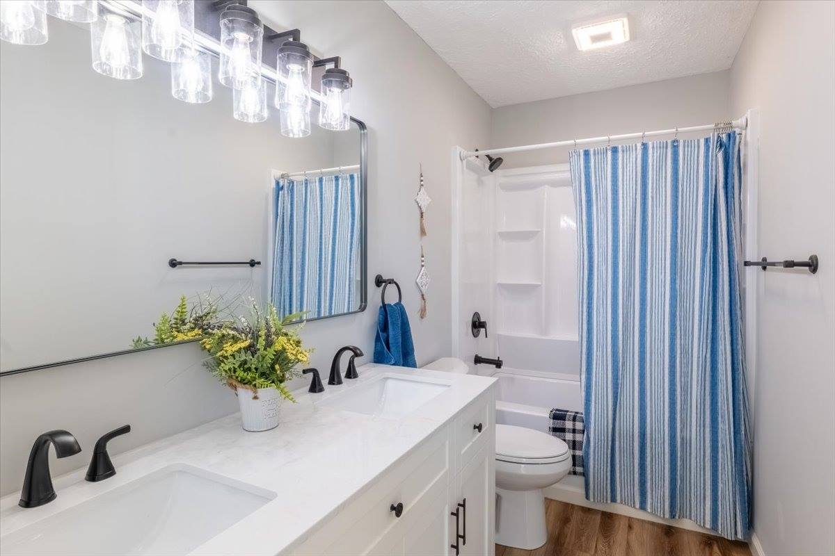 7947 Boerner Court, Terre Haute, IN 47805