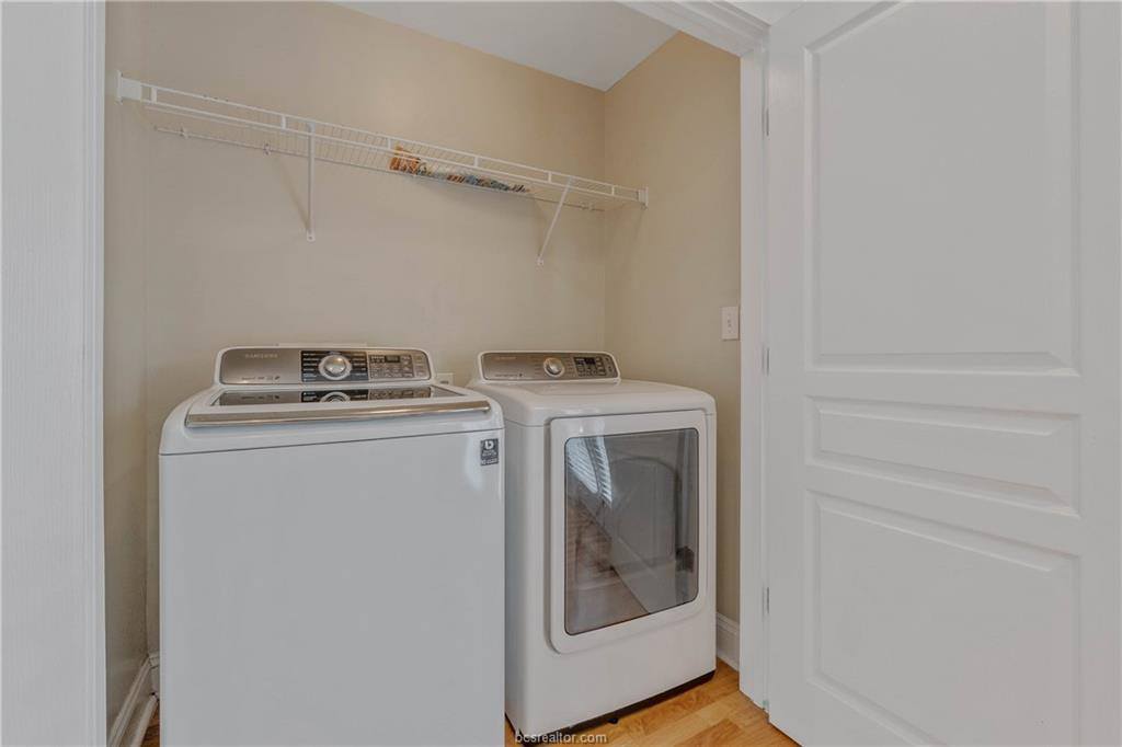 1725 Harvey Mitchell Parkway, #1730, College Station, TX 77840