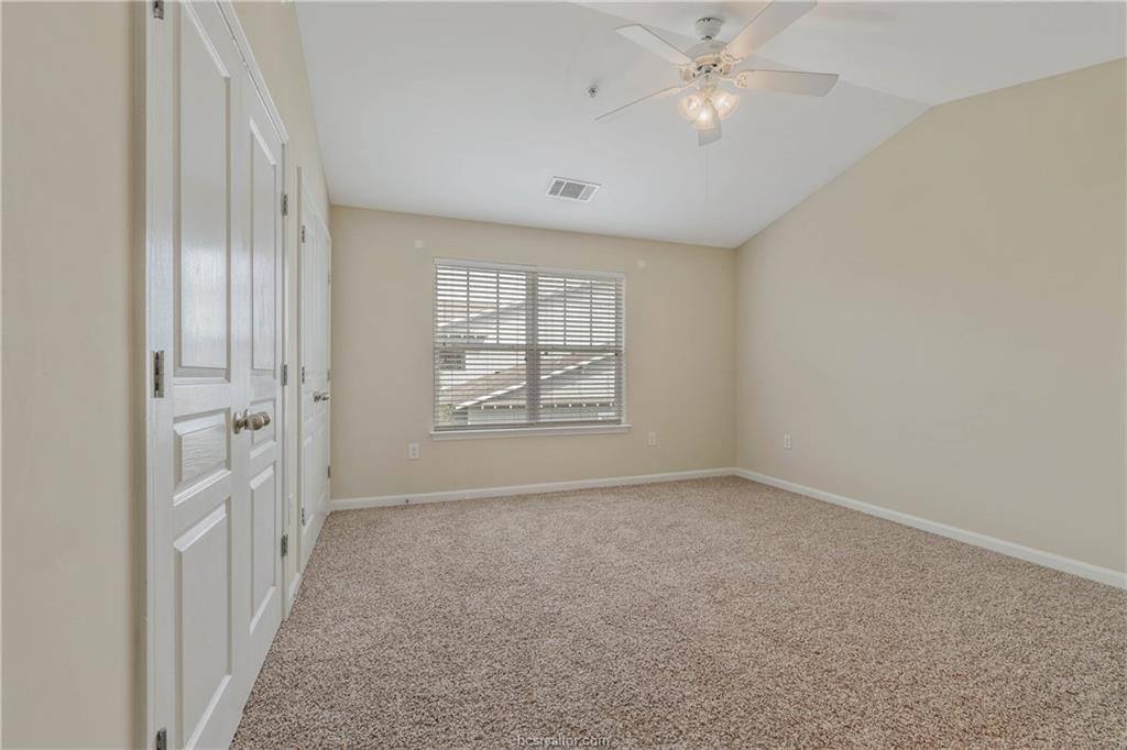 1725 Harvey Mitchell Parkway, #1730, College Station, TX 77840