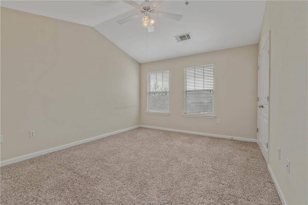 1725 Harvey Mitchell Parkway, #1730, College Station, TX 77840