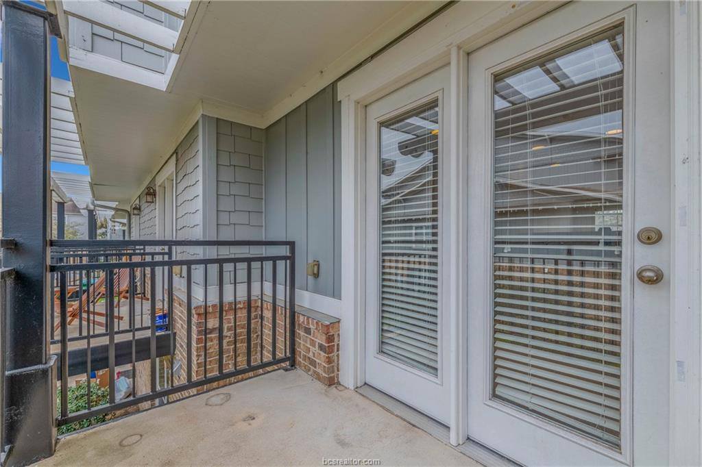 1725 Harvey Mitchell Parkway, #1730, College Station, TX 77840