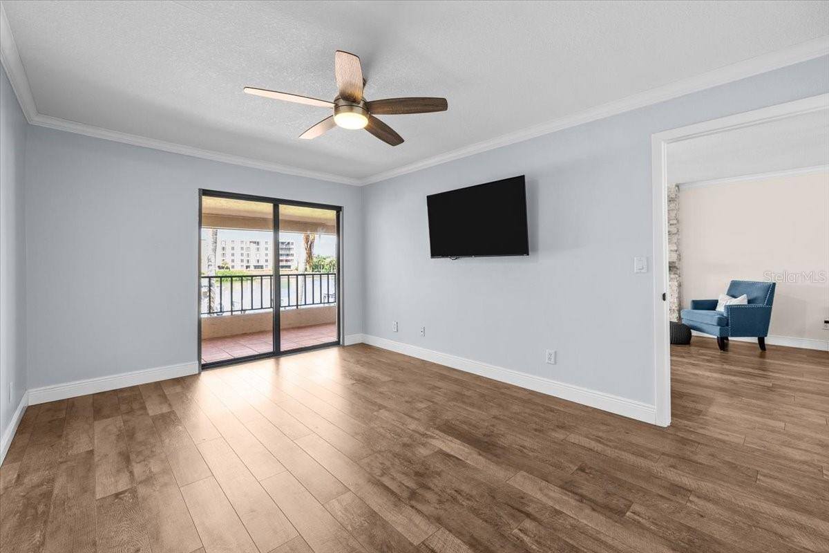 4780 Brittany Drive South, #111, Saint Petersburg, FL 33715