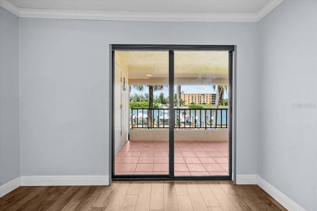 4780 Brittany Drive South, #111, Saint Petersburg, FL 33715