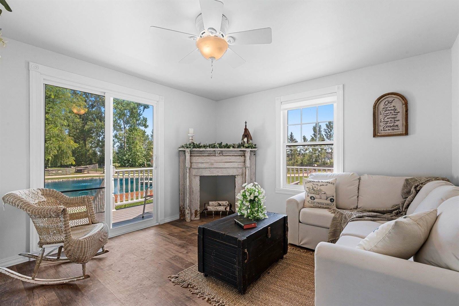 2494 Scheuring Road, De Pere, WI 54115