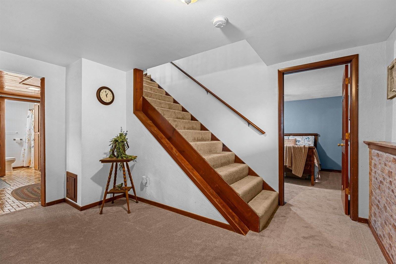 2494 Scheuring Road, De Pere, WI 54115