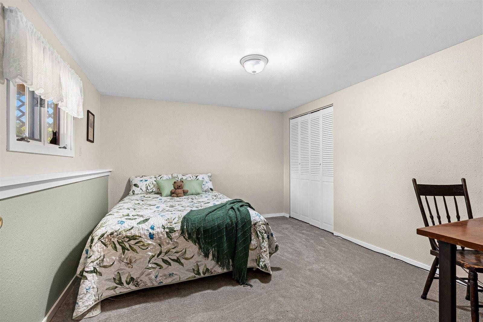 2494 Scheuring Road, De Pere, WI 54115