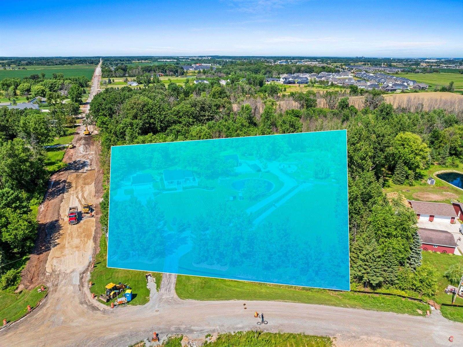 2494 Scheuring Road, De Pere, WI 54115