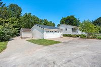 2494 Scheuring Road, De Pere, WI 54115