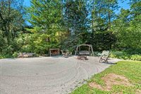 2494 Scheuring Road, De Pere, WI 54115