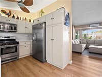 27728 Clark Court, Saugus, CA 91350