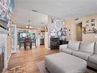 27728 Clark Court, Saugus, CA 91350