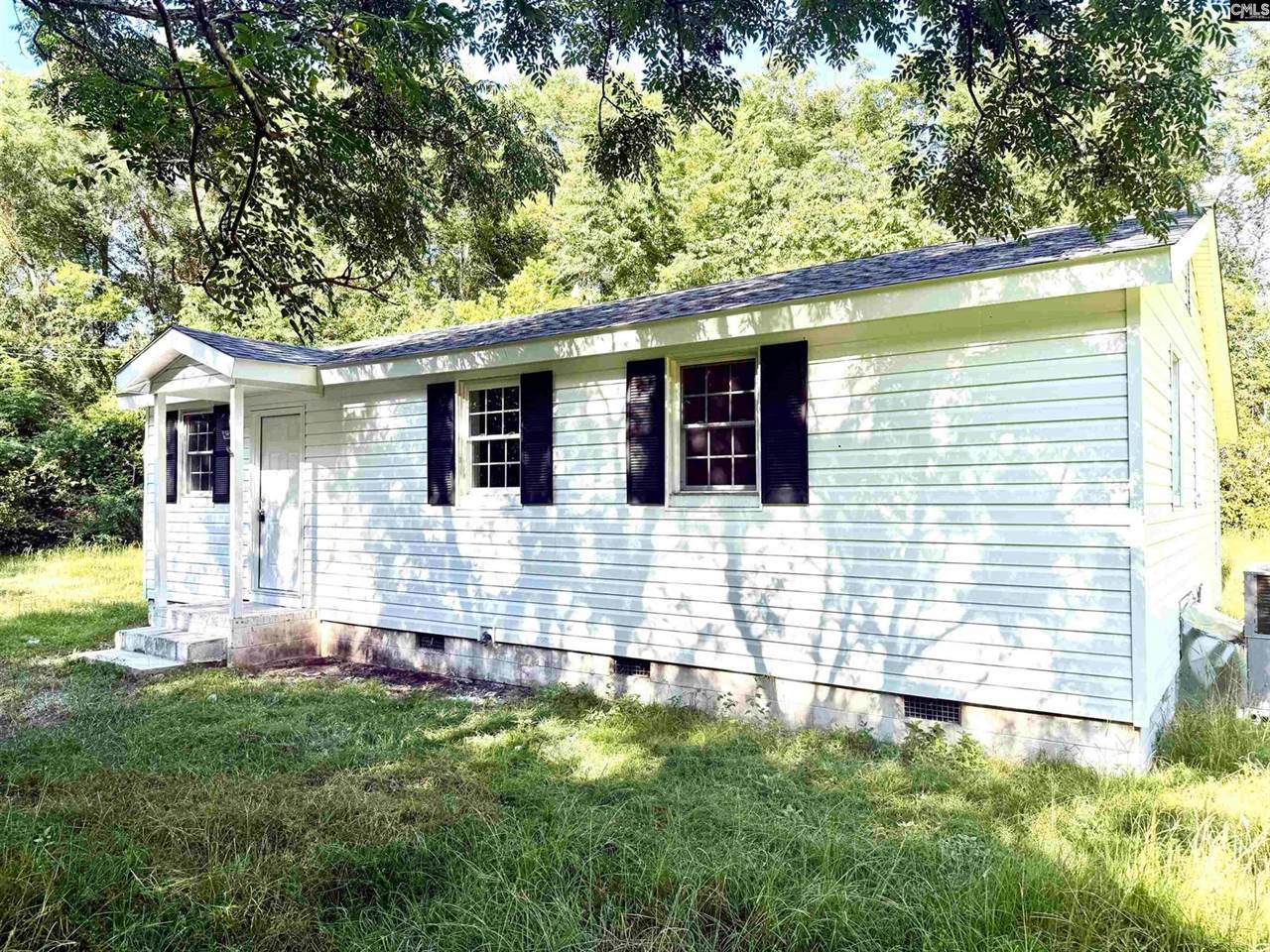 1204 Old Elliott, Cassatt, SC 29032