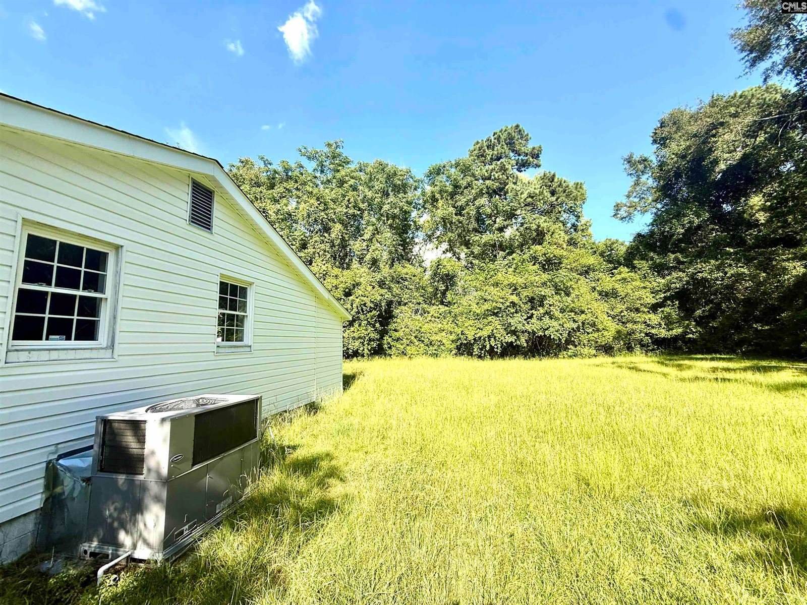 1204 Old Elliott, Cassatt, SC 29032