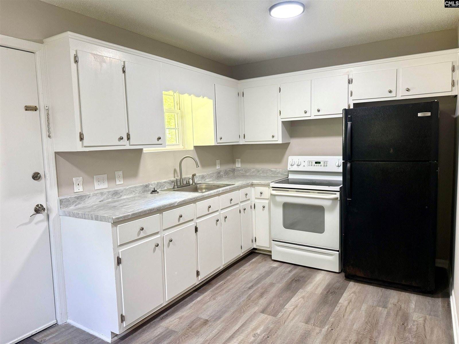 1204 Old Elliott, Cassatt, SC 29032