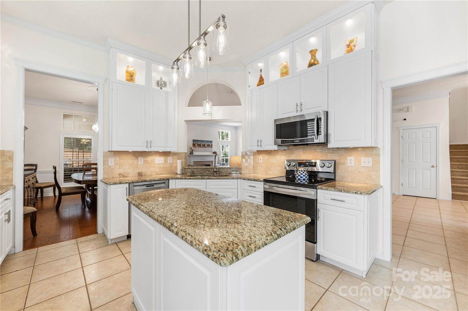 2910 WIndsor Meadow Lane, Matthews, NC 28105