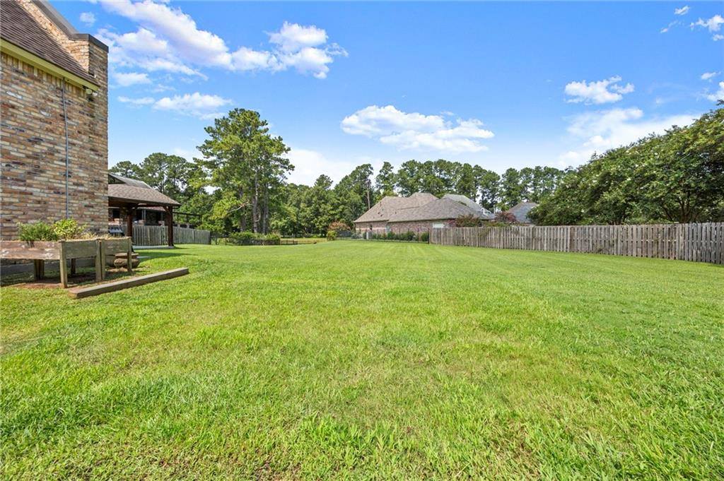 9291 Pebble Beach Circle, Denham Springs, LA 70726