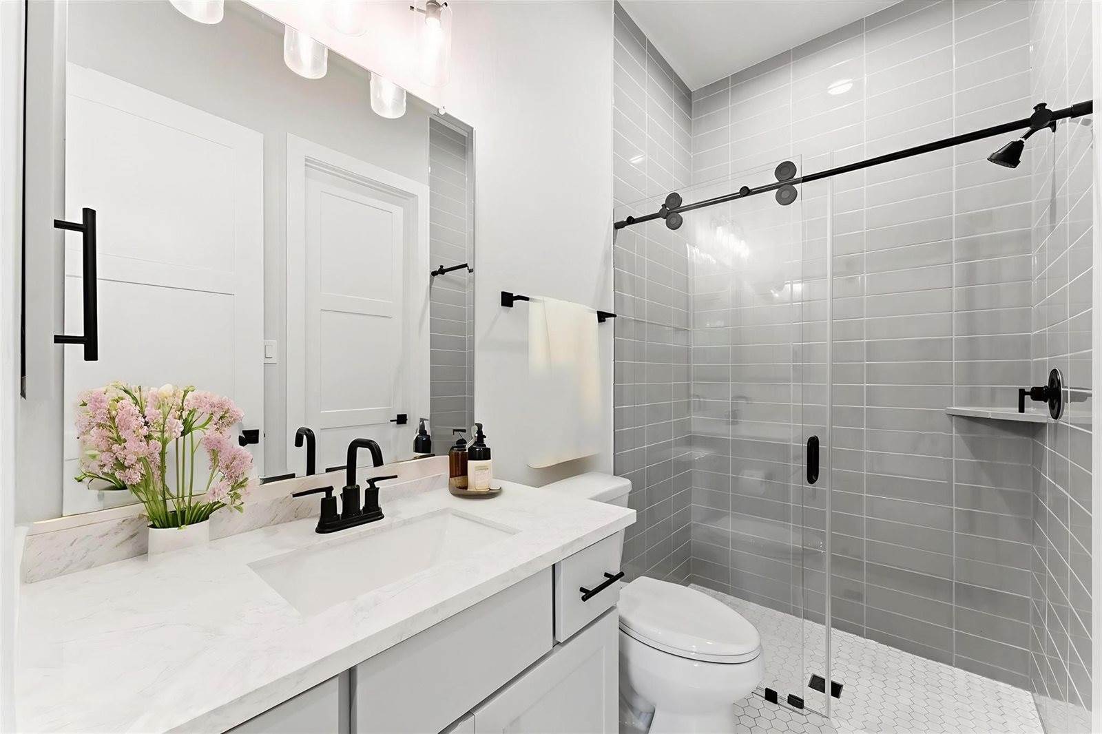 311 Masked Duck Court, Magnolia, TX 77354