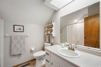 604 N Cherry Wood Lane, Muncie, IN 47304