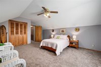 604 N Cherry Wood Lane, Muncie, IN 47304