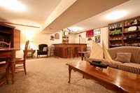 604 N Cherry Wood Lane, Muncie, IN 47304