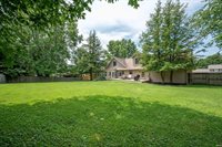 604 N Cherry Wood Lane, Muncie, IN 47304