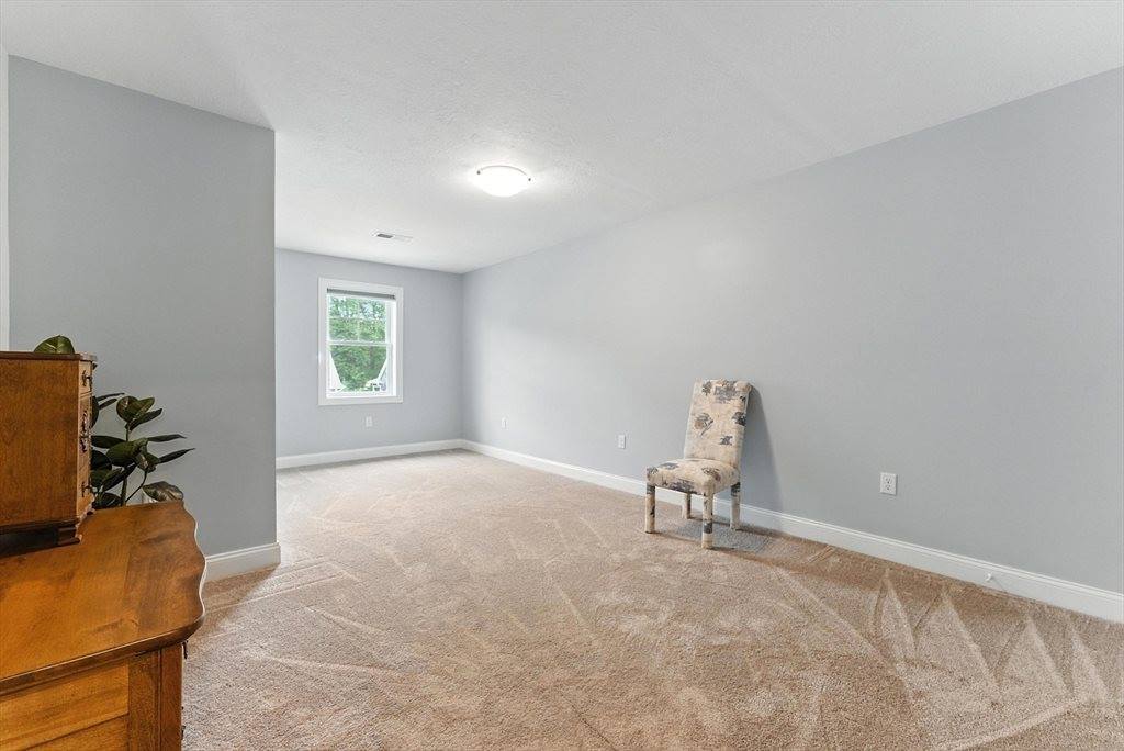 6 Saint Andrews Way, #6, West Springfield, MA 01089