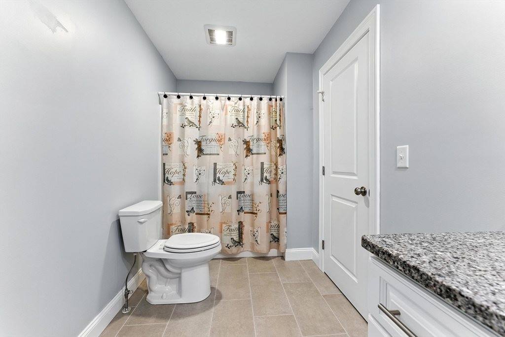 6 Saint Andrews Way, #6, West Springfield, MA 01089