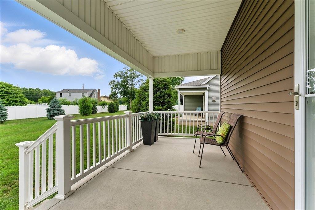 6 Saint Andrews Way, #6, West Springfield, MA 01089