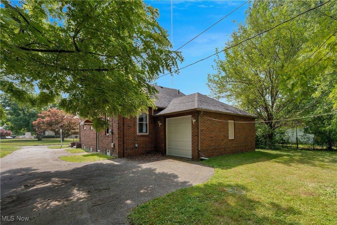 3946 Sunset Drive, Boardman, OH 44512