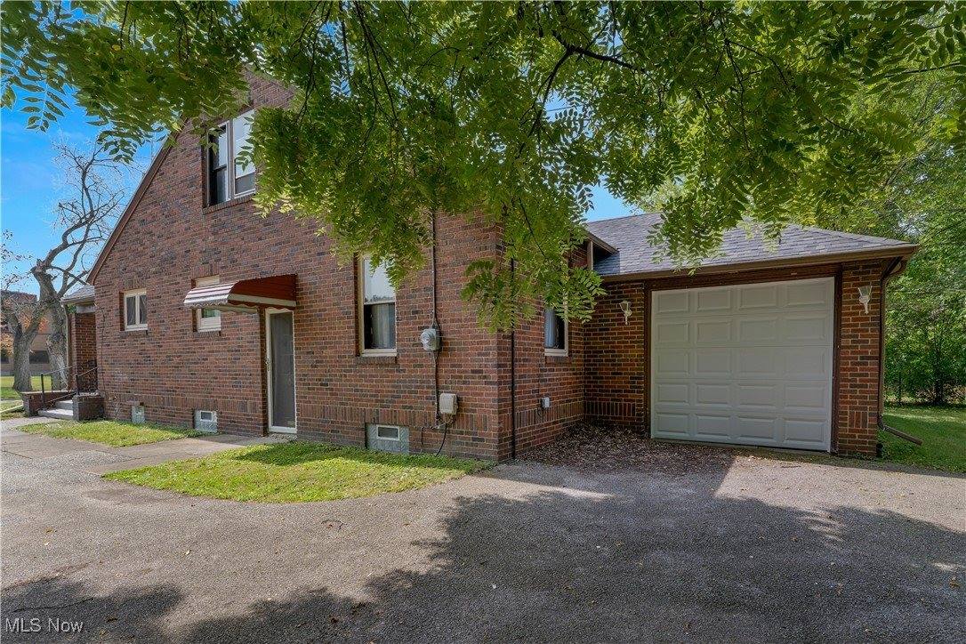 3946 Sunset Drive, Boardman, OH 44512