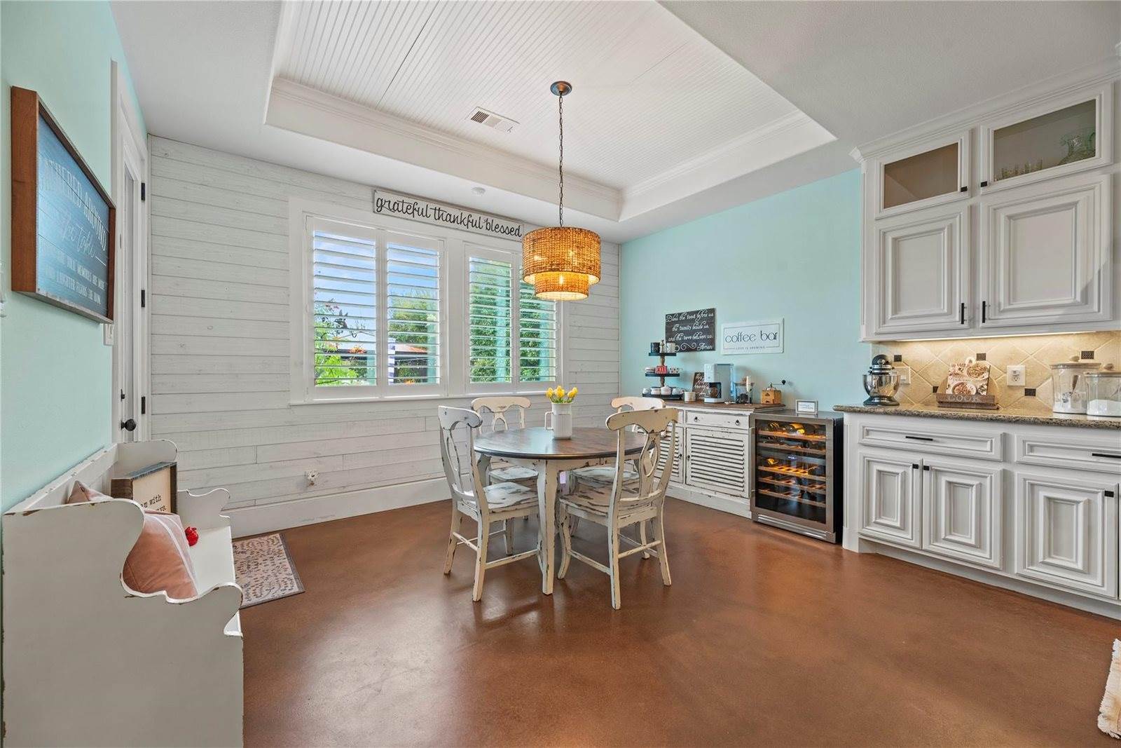 18904 West Grand Pine Circle, Montgomery, TX 77356