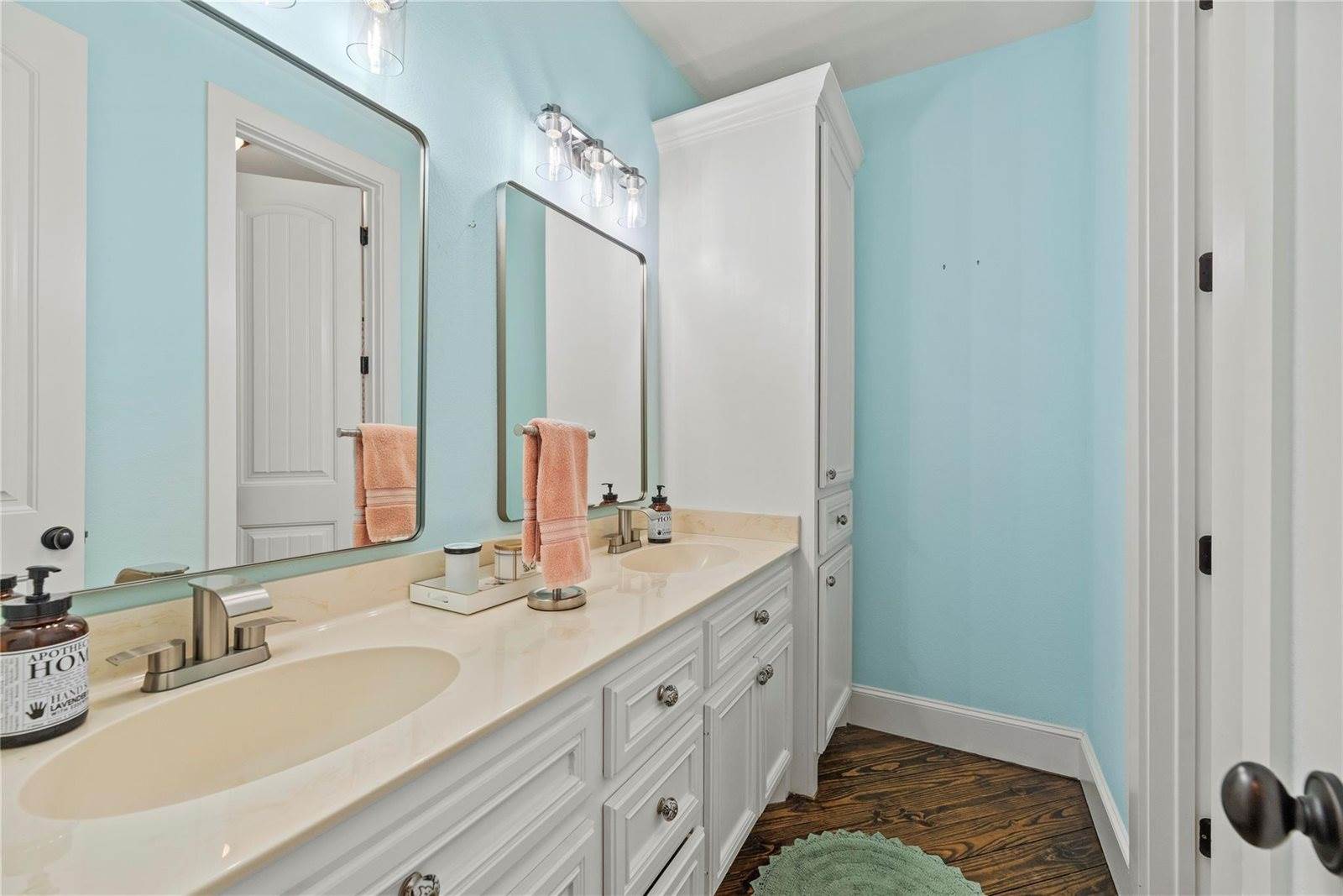 18904 West Grand Pine Circle, Montgomery, TX 77356