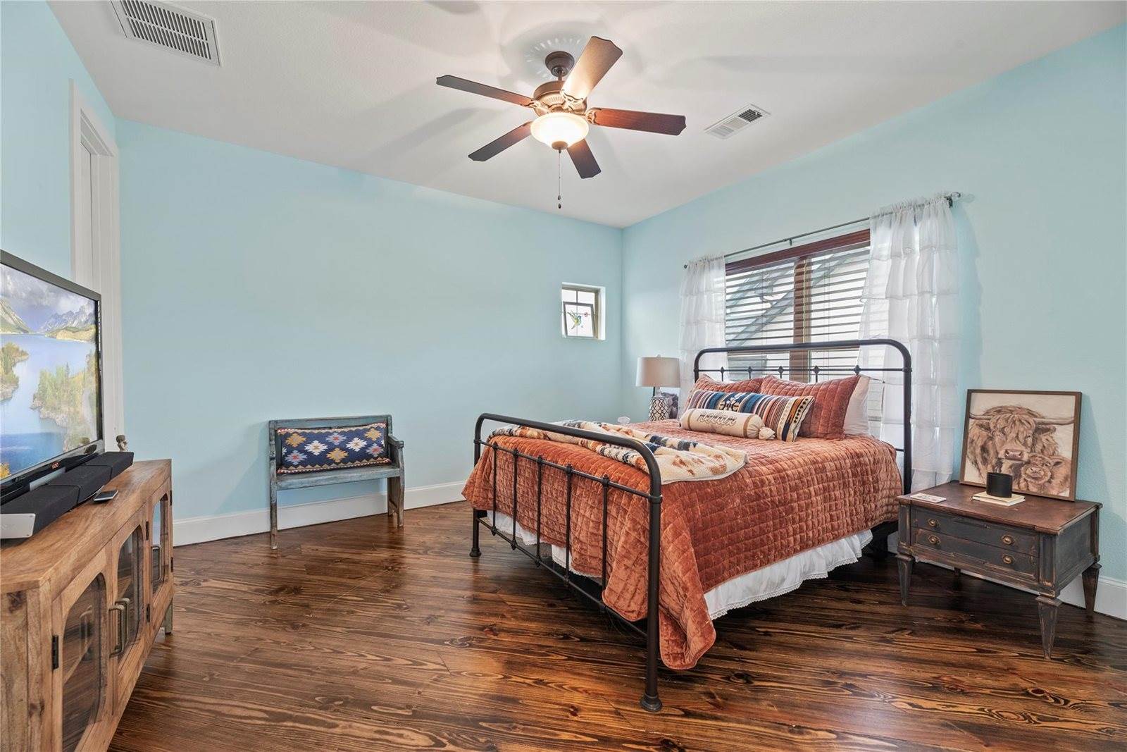 18904 West Grand Pine Circle, Montgomery, TX 77356