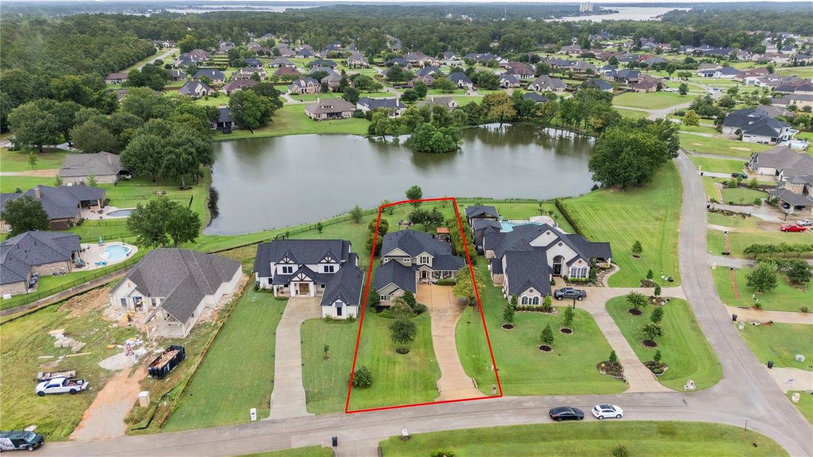 18904 West Grand Pine Circle, Montgomery, TX 77356